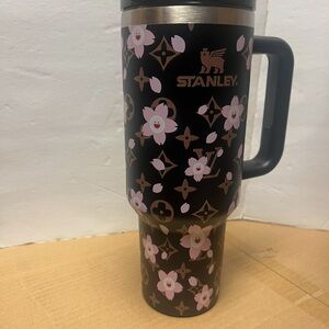 Stanley Black LV with Pink Flowers 40 oz